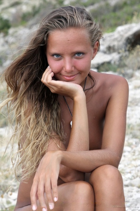 Katya Clover nahá herečka sbírka