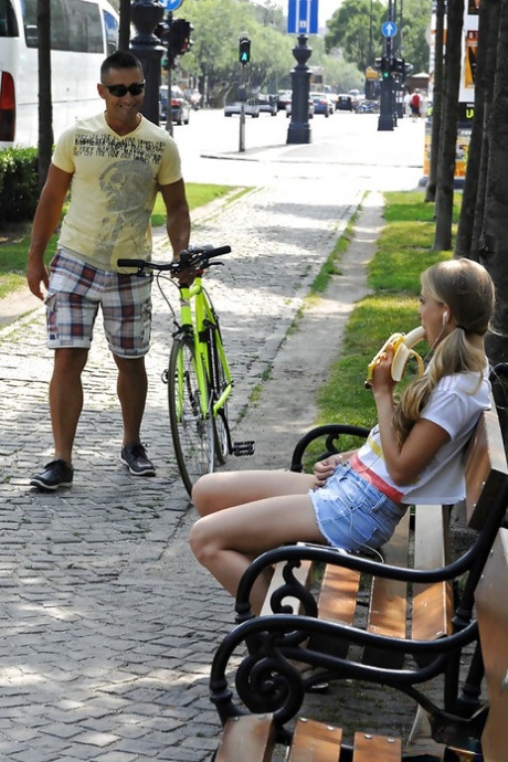 Cayenne Klein umělecká pornohvězda sbírka