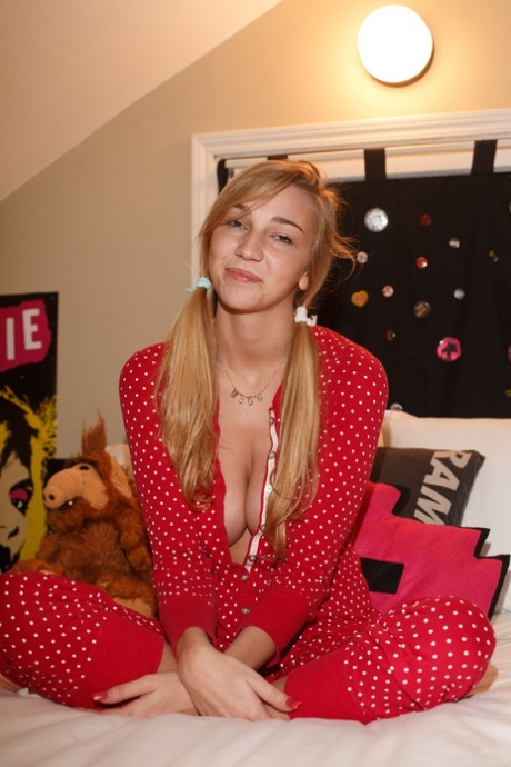 Kendra Sunderland modelové porno snímky