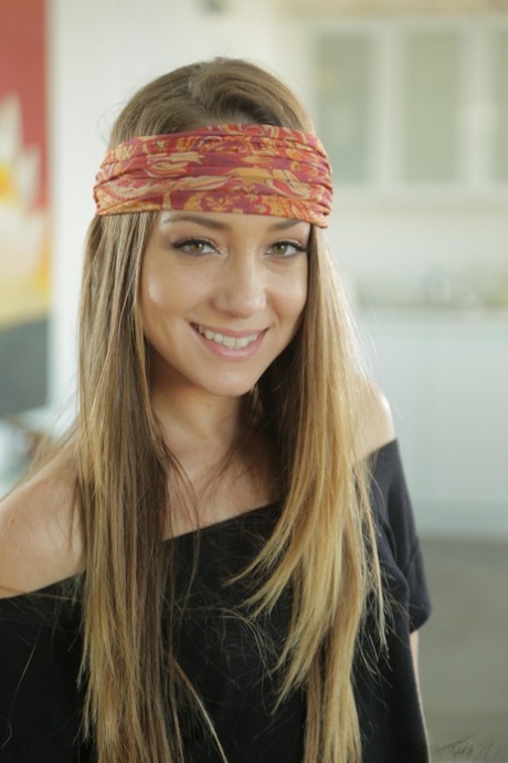 Remy LaCroix pornohvězda perfektní obrázky