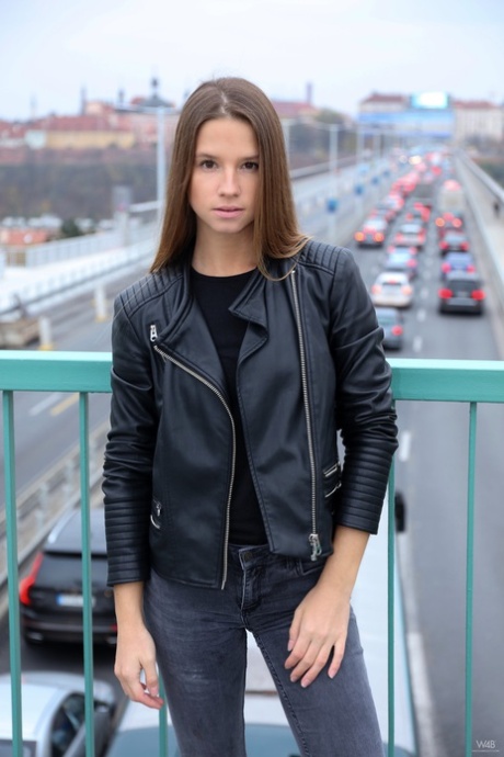 Vanessa Mio modelka pěkná obraz