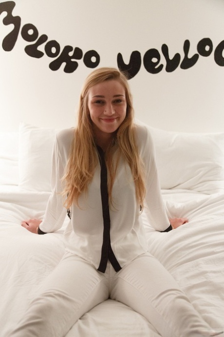 Kendra Sunderland pornohvězda nahá archiv